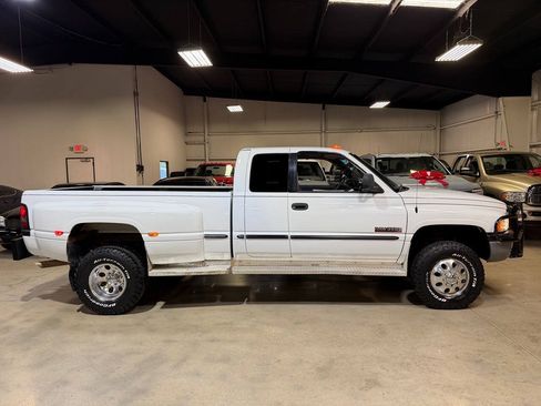 Used 1999 Dodge Ram 3500 Truck 4x4 Quad Cab image 7