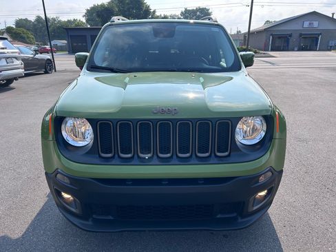 Used 2016 Jeep Renegade 75th Anniversary FWD image 3
