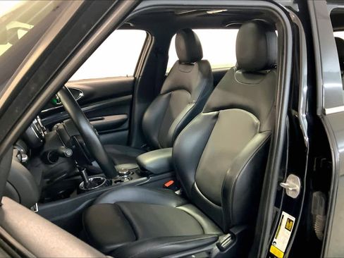 Used 2017 MINI Cooper Clubman John Cooper Works image 7