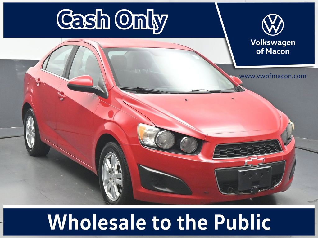 Used 2013 Chevrolet Sonic LT FWD image 1