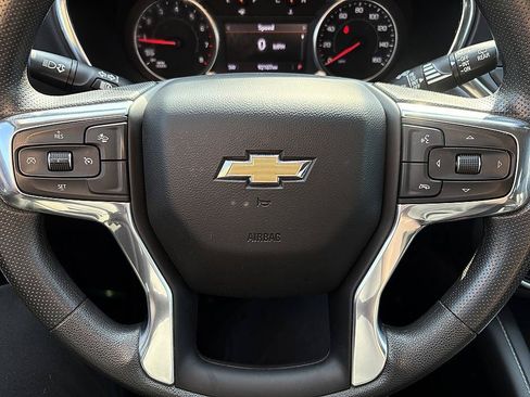 Used 2023 Chevrolet Blazer LT FWD image 19