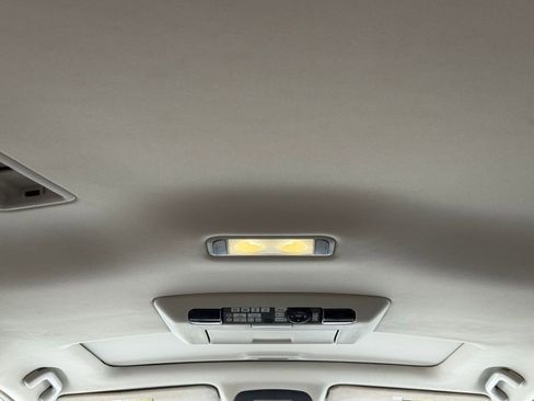 Used 2013 Acura MDX w/ Technology & Entertainment image 17