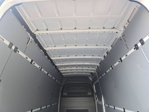 New 2026 Mercedes-Benz Sprinter 2500 image 19