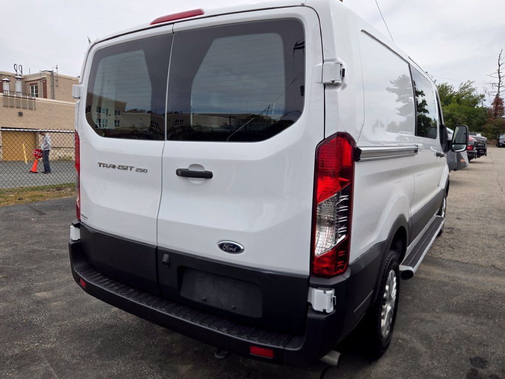 Used 2025 Ford Transit 250 Low Roof w/ Exterior Upgrade Package RWD image 10