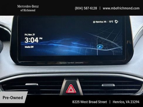 Used 2023 Hyundai Santa Fe SEL Premium image 18