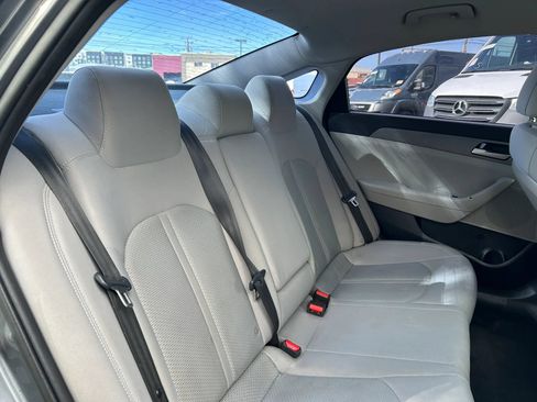 Used 2019 Hyundai Sonata SE FWD image 10