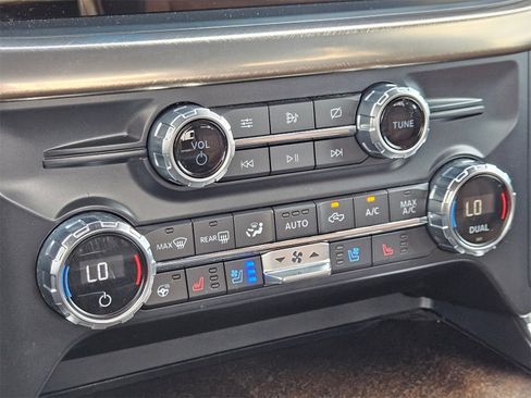 Certified 2021 Ford F150 King Ranch w/ Equipment Group 601A High image 19