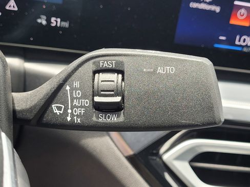 Used 2024 BMW i4 eDrive35 w/ Convenience Package image 26