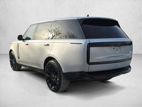 New 2025 Land Rover Range Rover Long Wheelbase SE image 7