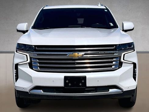 Used 2021 Chevrolet Suburban High Country AWD/4WD image 3