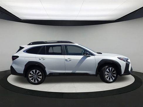 New 2025 Subaru Outback Limited XT image 8