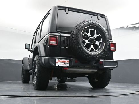 Used 2021 Jeep Wrangler Unlimited Rubicon image 37