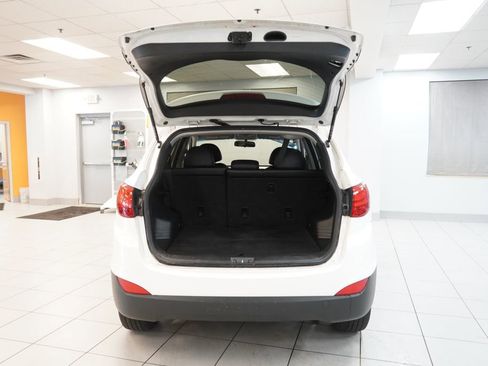 Used 2013 Hyundai Tucson GLS FWD image 9