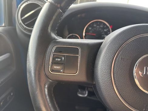 Used 2011 Jeep Wrangler Sport image 21