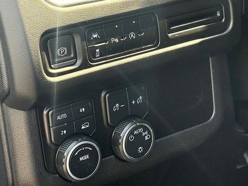 Used 2023 Chevrolet Tahoe RST AWD/4WD image 19