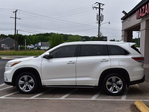 Used 2015 Toyota Highlander Limited FWD image 8
