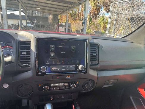 Used 2022 Nissan Frontier Pro-X w/ Technology Package RWD image 2