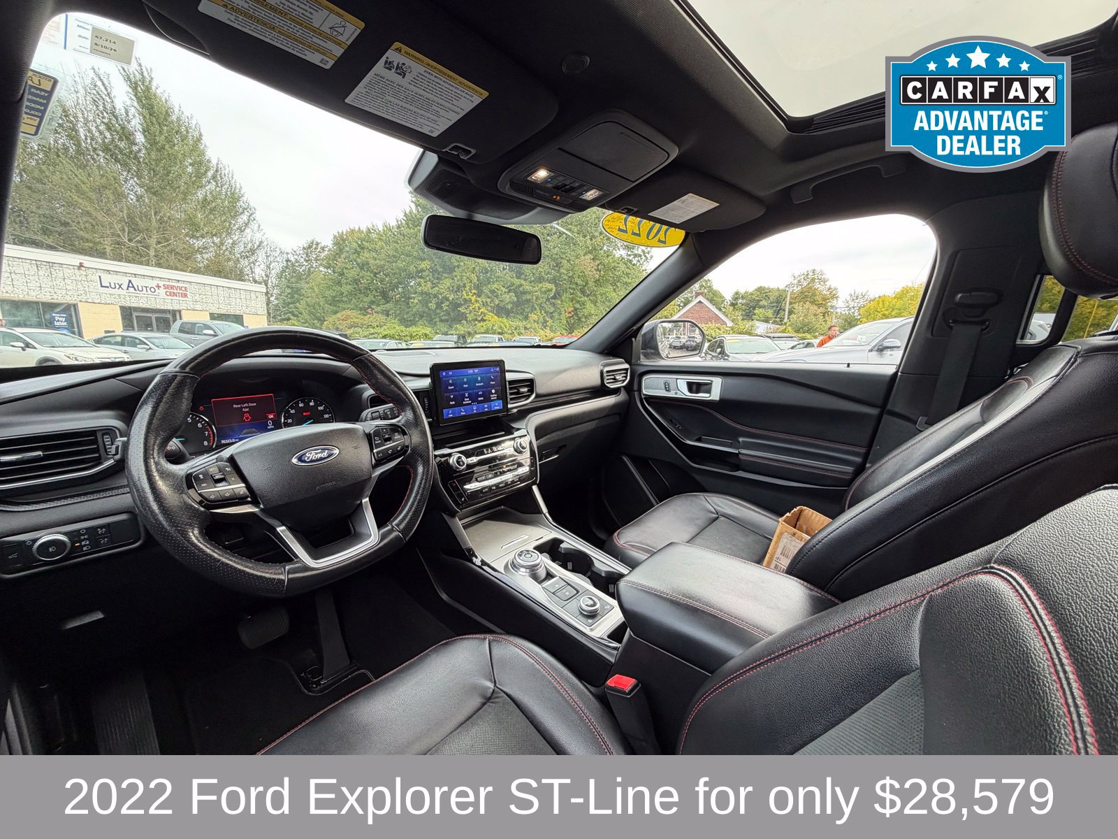 Used 2022 Ford Explorer ST-Line w/ Class IV Trailer Tow Package AWD/4WD image 13