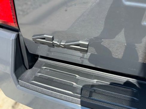 Certified 2024 Toyota Tacoma SR5 image 41