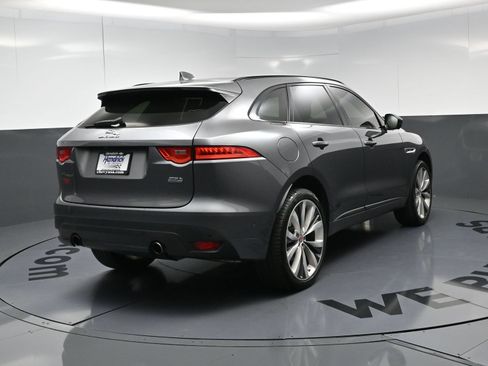 Used 2017 Jaguar F-PACE R-Sport AWD/4WD image 9