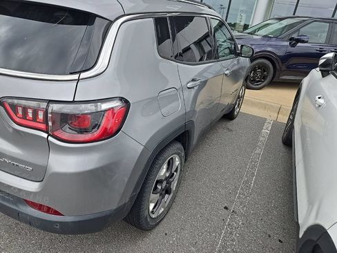 Used 2021 Jeep Compass Limited AWD/4WD image 3