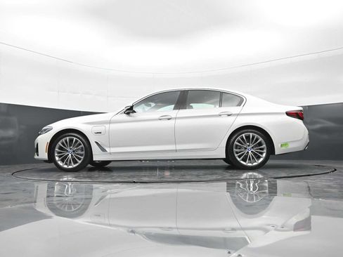 Used 2023 BMW 530e xDrive w/ Executive Package AWD/4WD image 32
