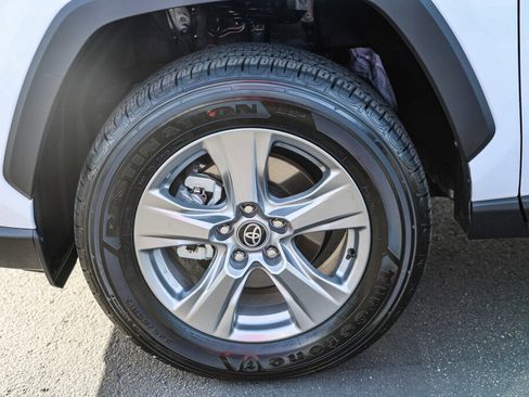 Certified 2025 Toyota RAV4 LE image 29