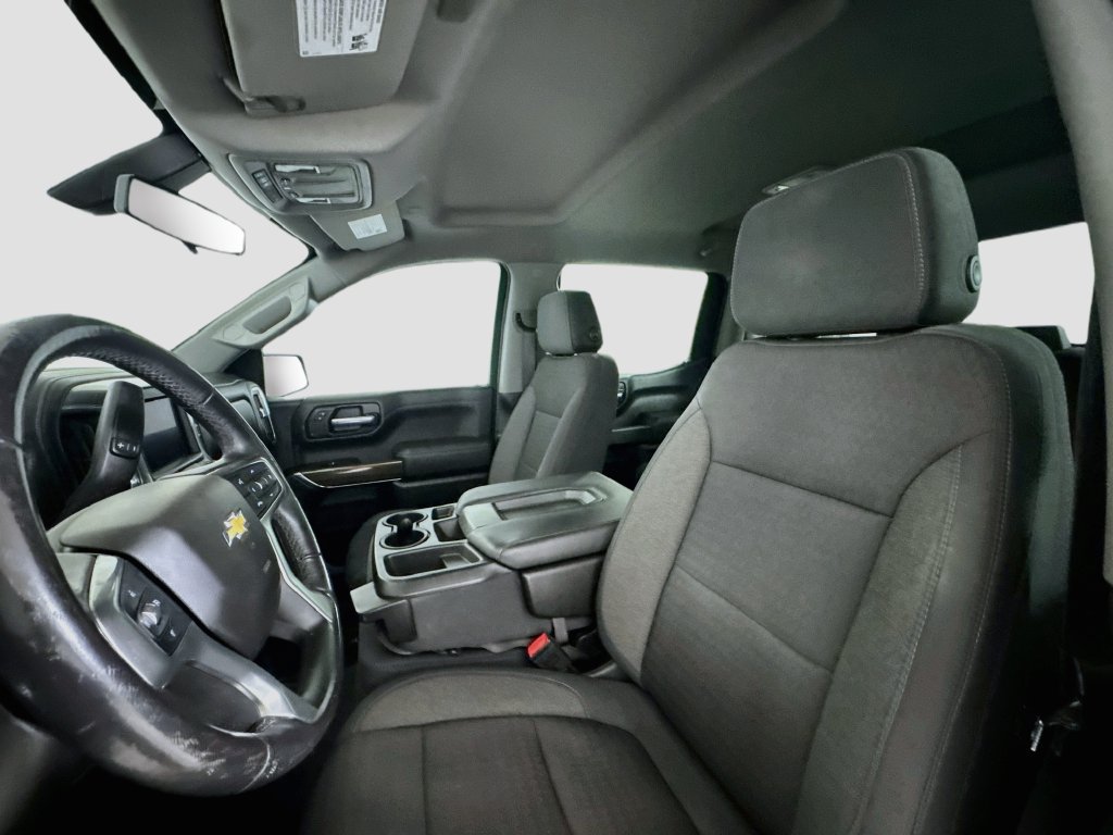 Used 2020 Chevrolet Silverado 1500 LT w/ Fleet Comfort Package AWD/4WD image 12