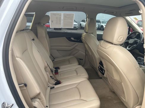 Used 2017 Audi Q7 3.0T Premium Plus w/ Premium Plus Package image 20