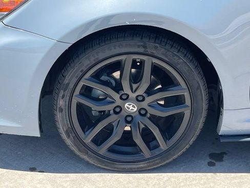 Used 2016 Scion tC FWD image 5
