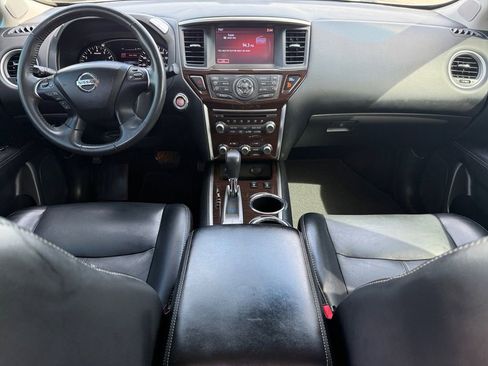 Used 2015 Nissan Pathfinder SL w/ SL Premium Package FWD image 13
