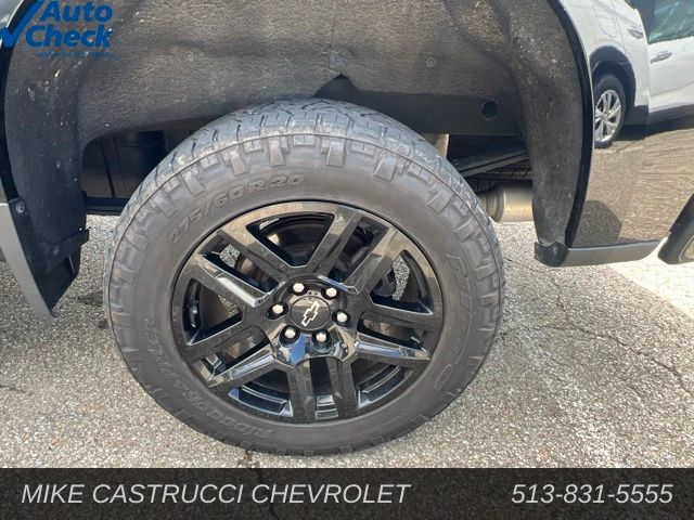 Used 2020 Chevrolet Silverado 1500 LT Trail Boss w/ Midnight Edition AWD/4WD image 5