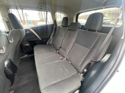 Used 2015 Toyota RAV4 XLE w/ Outdoor Package image 18
