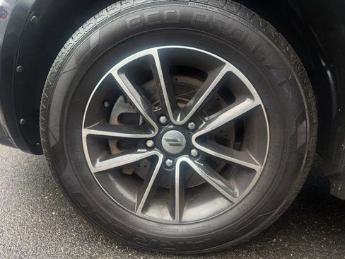 Used 2018 Dodge Journey SE w/ Connectivity Group FWD image 32