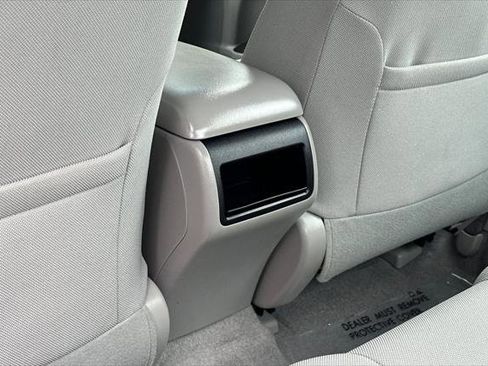 Certified 2017 Toyota Camry LE image 14