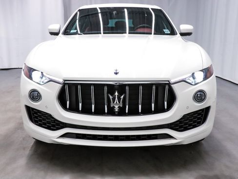 Used 2023 Maserati Levante GT image 2