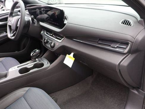 New 2026 Buick Envista Preferred FWD image 8