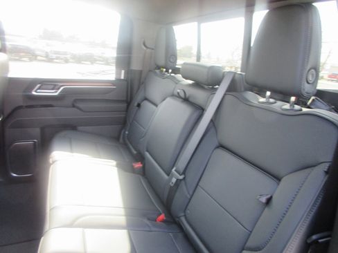 New 2026 GMC Sierra 3500 Denali w/ Denali Reserve Package image 14