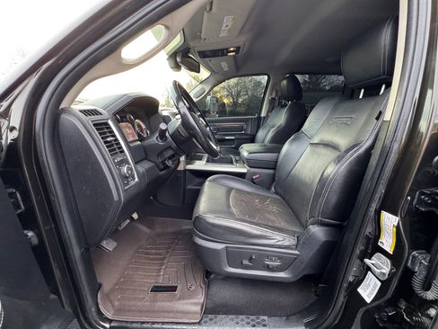 Used 2014 RAM 3500 Laramie image 15