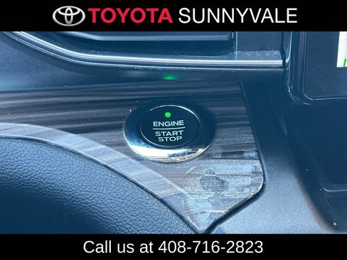 Used 2020 Ford Explorer Limited AWD/4WD image 28