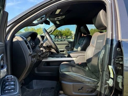 Used 2019 RAM 3500 Laramie RWD image 9