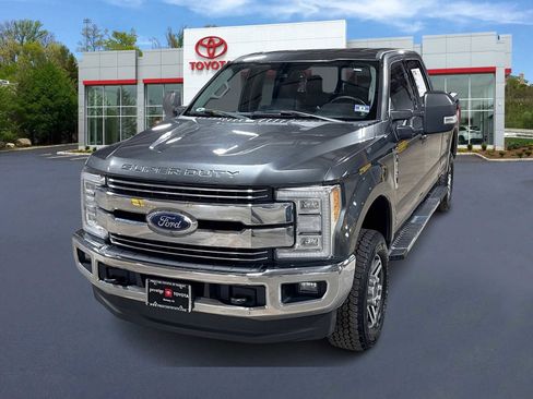 Used 2018 Ford F250 Lariat w/ Lariat Ultimate Package image 1