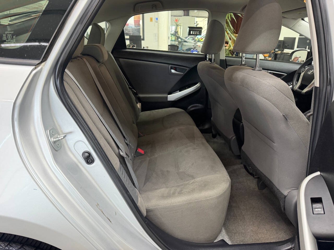 Used 2015 Toyota Prius Two FWD image 15