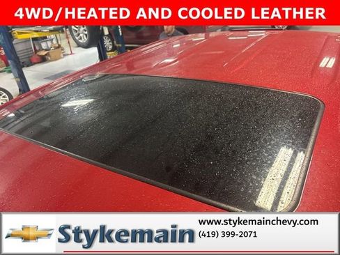 Used 2014 Toyota Tundra Platinum image 2