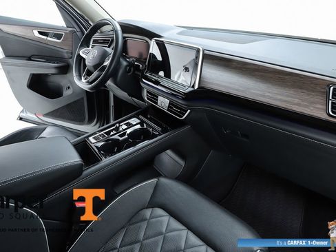 Used 2024 Volkswagen Atlas SEL Premium R-Line AWD/4WD image 33
