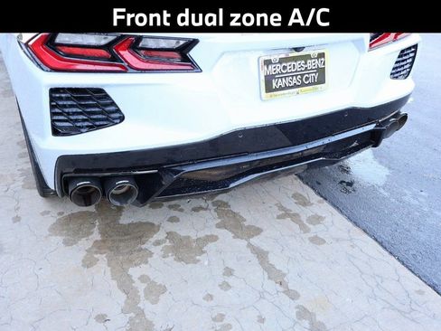 Used 2023 Chevrolet Corvette Stingray Premium Conv w/ Z51 Performance Package image 12
