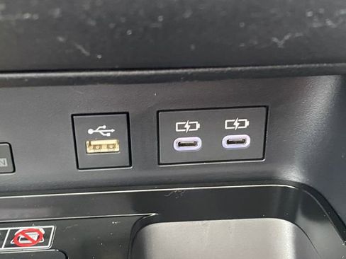 New 2026 Toyota Camry Hybrid AWD/4WD image 26