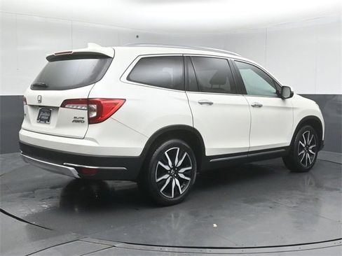 Used 2019 Honda Pilot Elite image 7