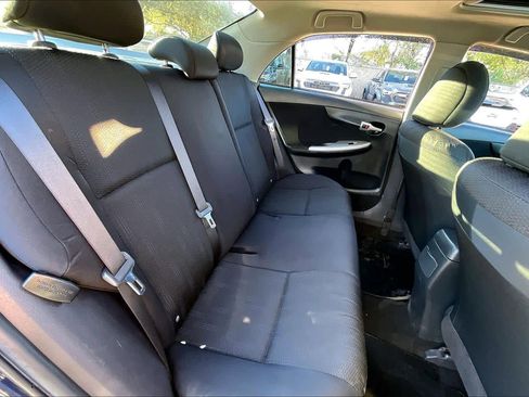 Used 2011 Toyota Corolla S image 19