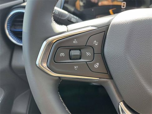 New 2026 Chevrolet Trax LT w/ Sunroof Package image 19